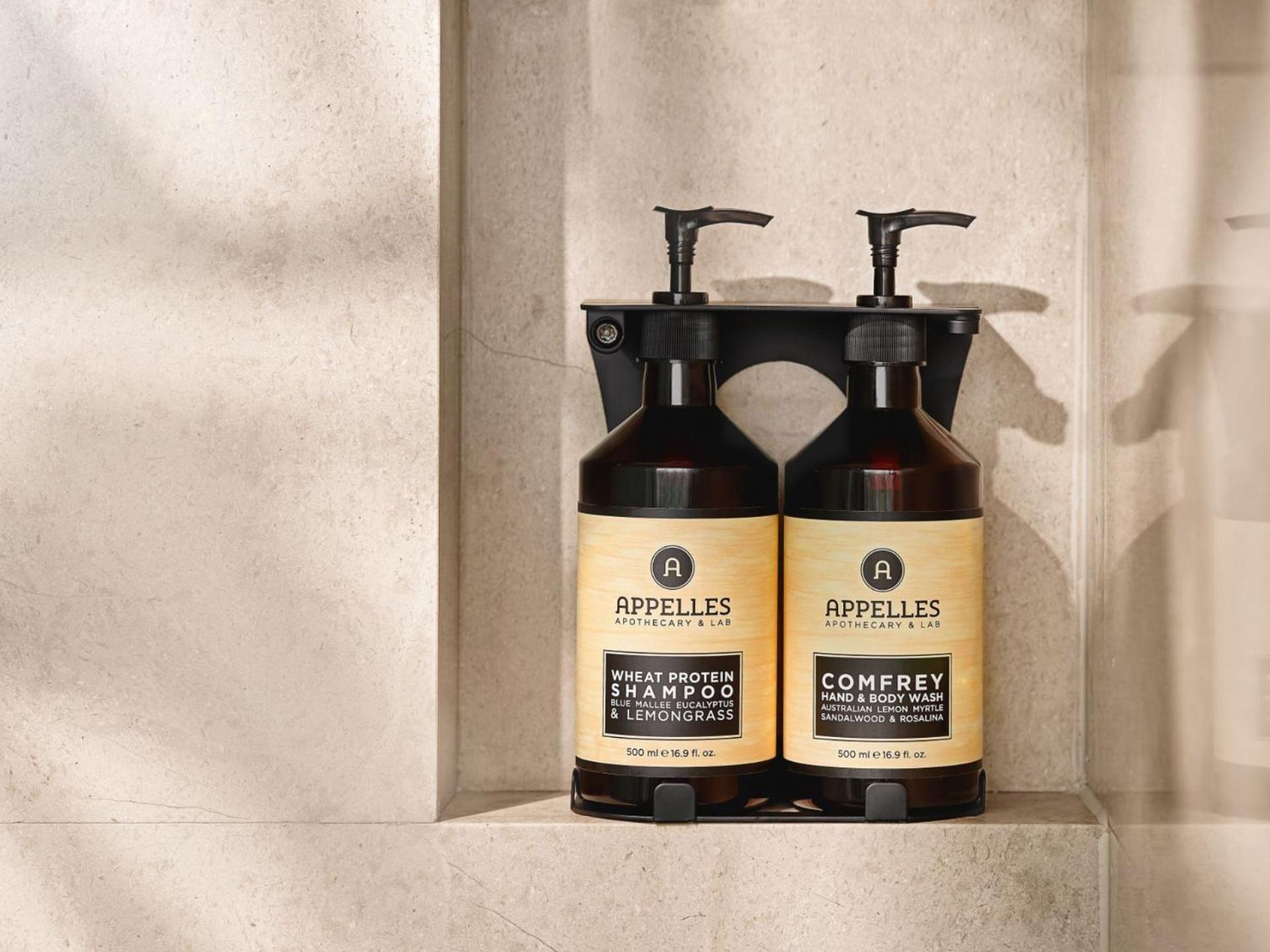 فندق ويندسور تايتشونغ المظهر الخارجي الصورة Appelles products